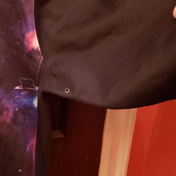 Sweatshirt - Picture 6 of 8